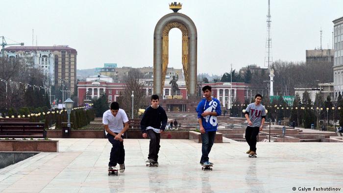 Скейтеры, Таджикистан, Душанбе